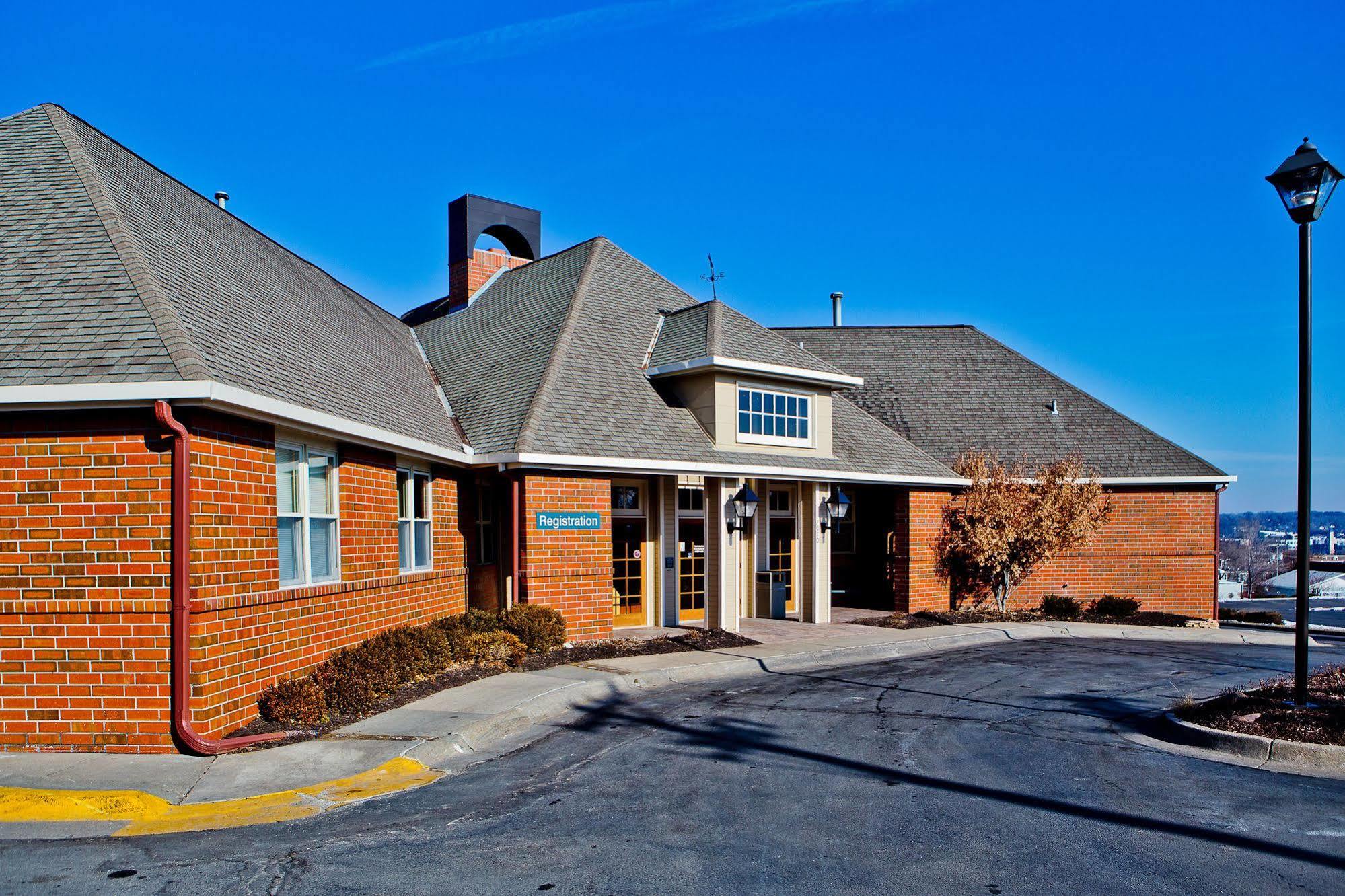 Suburban Extended Stay Hotel Omaha Ngoại thất bức ảnh